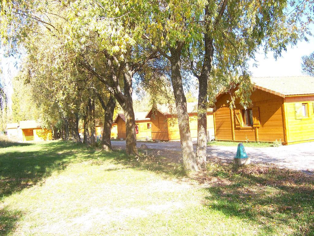 Camping La Motte Flottante Ла-Фрессинуз Экстерьер фото