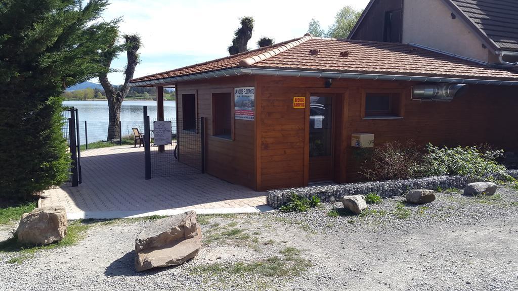 Camping La Motte Flottante Ла-Фрессинуз Экстерьер фото